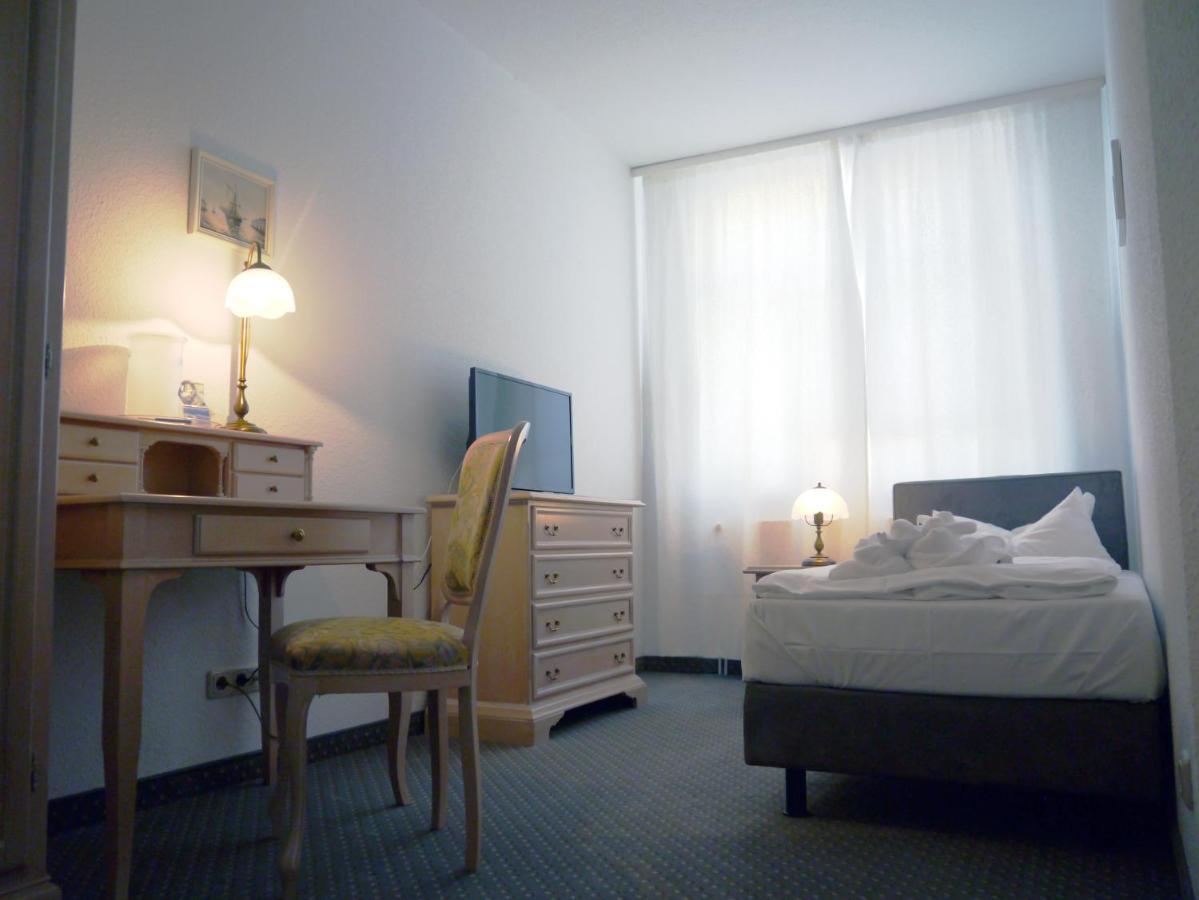 Hotel Esplanade Garni Ostseebad Kühlungsborn Εξωτερικό φωτογραφία